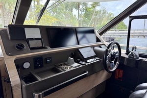 66FT (20.14M) AZIMUT