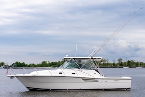 34ft Pursuit Yacht For Sale