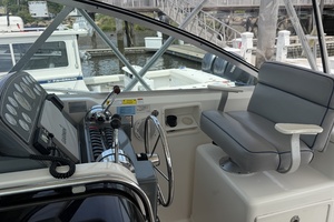 34ft Pursuit Yacht For Sale