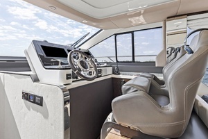 2019 Azimut 60 FLY thumbnail 40