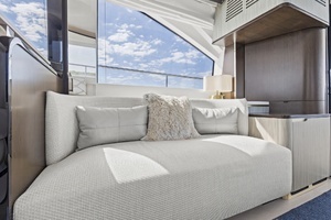 2019 Azimut 60 FLY thumbnail 59
