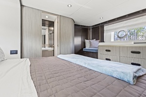 60FT (18.29M) AZIMUT