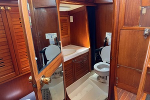 Cormorant 40ft Jonmeri Yacht For Sale