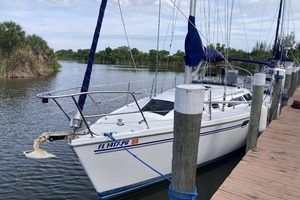 Windy City 32ft Catalina Yacht For Sale
