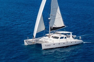 2011 Voyage Yachts 520 thumbnail 2