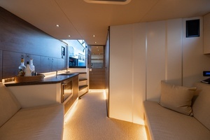 2019 Vanquish Yachts VQ58 thumbnail 20
