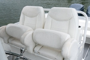 27ft Sea Hunt Yacht For Sale