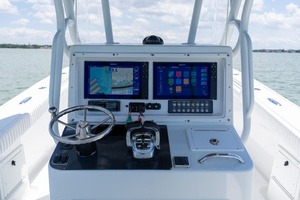 34ft Yellowfin Yacht For Sale