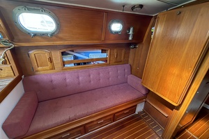 LOU ANN 34ft Pacific Seacraft Yacht For Sale