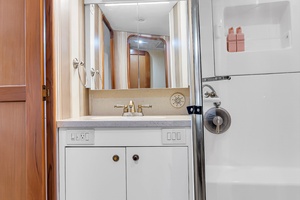 Alacrity 50ft Ocean Yachts Yacht For Sale