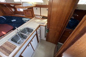 Ibis 34ft Catalina Yacht For Sale