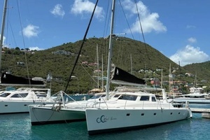 2015 Voyage Yachts 520 thumbnail 1