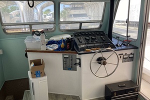 Fun Seeker 40ft Holiday Mansion Yacht For Sale