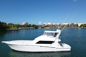 2004 Hatteras  Yacht For Sale in Coral Gables FL