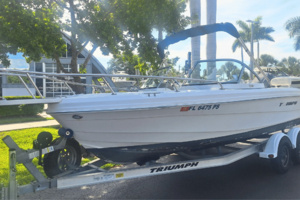 19ft Triumph Yacht For Sale
