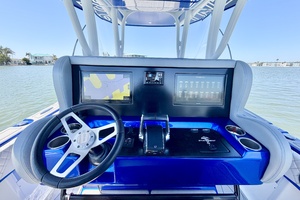 35ft Statement Yacht For Sale