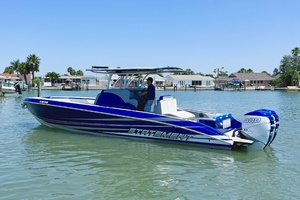 35ft Statement Yacht For Sale