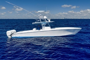 2017 Bahama 41CC thumbnail 2