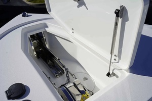 Photo 6114662 for 2026 Sea Hunt Ultra 305SE  