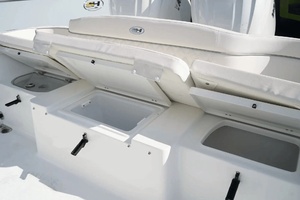 Photo 6114664 for 2026 Sea Hunt Ultra 305SE  