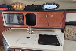 27ft Sea Ray Yacht For Sale