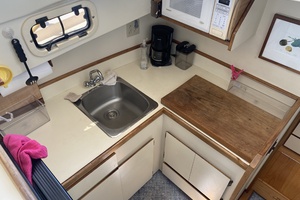 31ft Camano Yacht For Sale