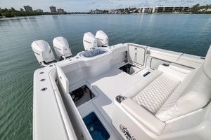 2024 Costa Custom 34 SV thumbnail 35