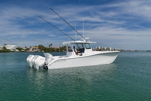 34FT (10.62M) COSTA CUSTOM Worth Avenue Yachts
