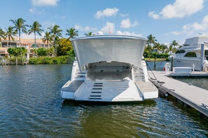 HAWK Worth Avenue Yachts