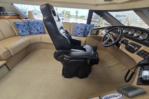 53ft Carver Yacht For Sale