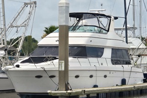 53ft Carver Yacht For Sale