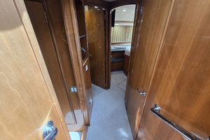 53ft Carver Yacht For Sale