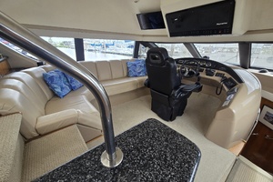 53ft Carver Yacht For Sale