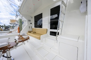 1998 Bertram thumbnail 11
