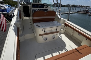 33ft Hydra Sports Yacht For Sale