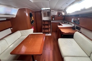 Sisu 43ft Beneteau Yacht For Sale