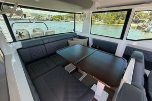 2021 Axopar 37 XC Cross Cabin Brabus thumbnail 34