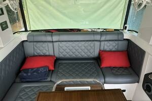 2021 Axopar 37 XC Cross Cabin Brabus thumbnail 12