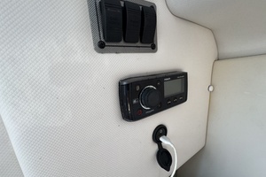 25ft Wellcraft Yacht For Sale