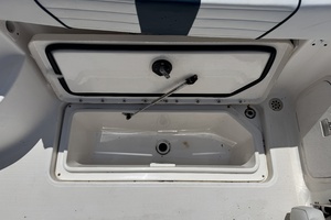25ft Wellcraft Yacht For Sale