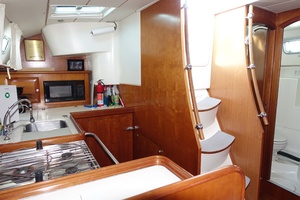 OYA 46ft Beneteau Yacht For Sale