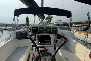 36ft Hunter Yacht For Sale
