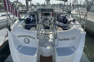 36ft Hunter Yacht For Sale