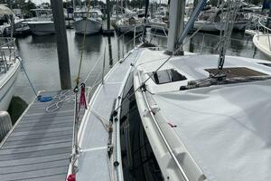 36ft Hunter Yacht For Sale