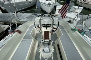 1991 Hunter 36 Vision thumbnail 20
