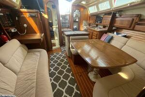 36ft Hunter Yacht For Sale