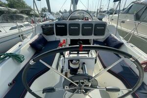 36ft Hunter Yacht For Sale