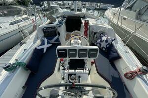 36ft Hunter Yacht For Sale