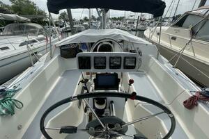 36ft Hunter Yacht For Sale