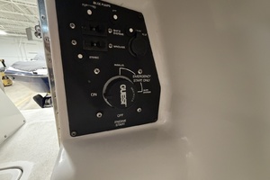 26ft Four Winns Yacht For Sale
